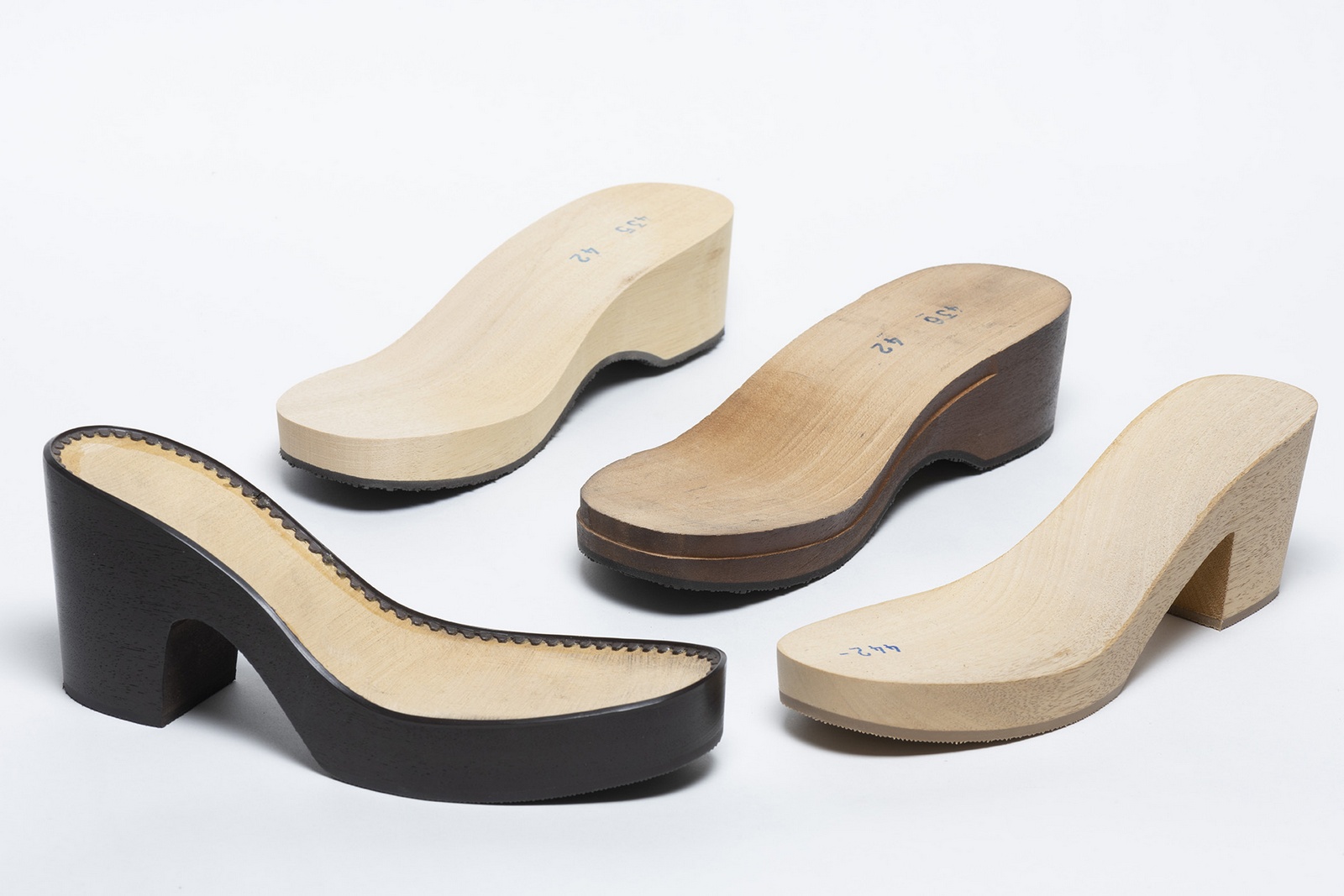 Fondi per sandali arabi, per zatteroni in sughero, per zoccoli in legno, per pantofole, in micro, in eva